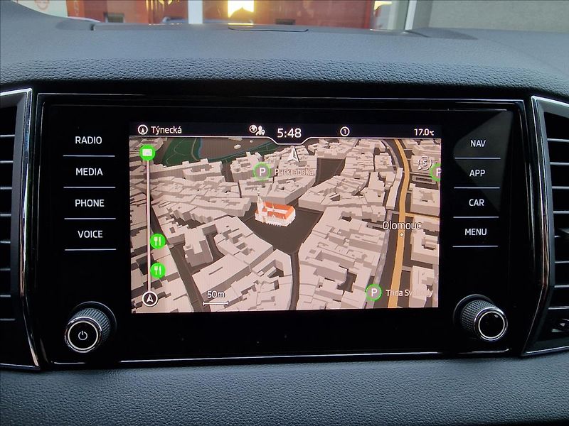 Škoda Karoq 2.0TDI Style,původ ČR,1.Maj. - fotka 27 z 50