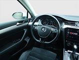 Volkswagen Passat (2018) R-Line 2.0 TDI, Automat - náhled 7