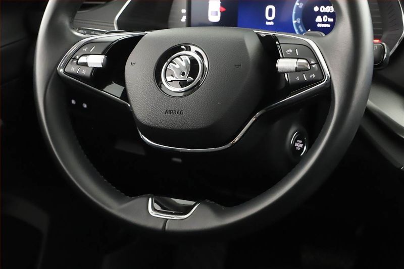 Škoda Octavia (2023) 1.5 TSI e-tec - fotka 8 z 16