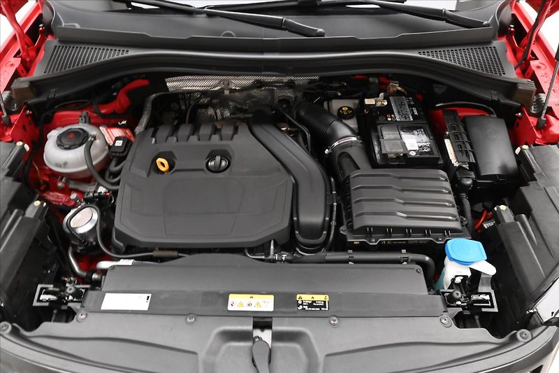 Škoda Kodiaq 1,5 TSI 110kW Sportline Busine - fotka 9 z 31