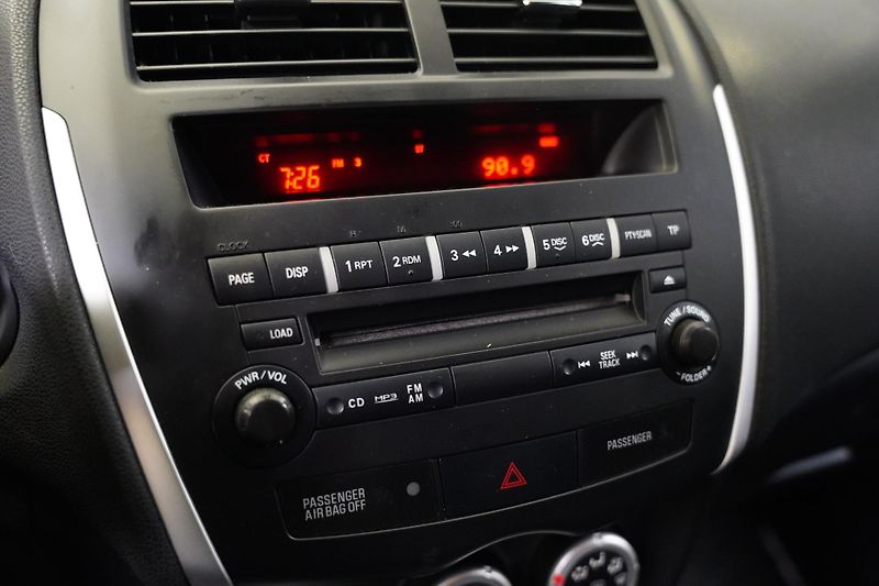 Mitsubishi ASX - fotka 17 z 21