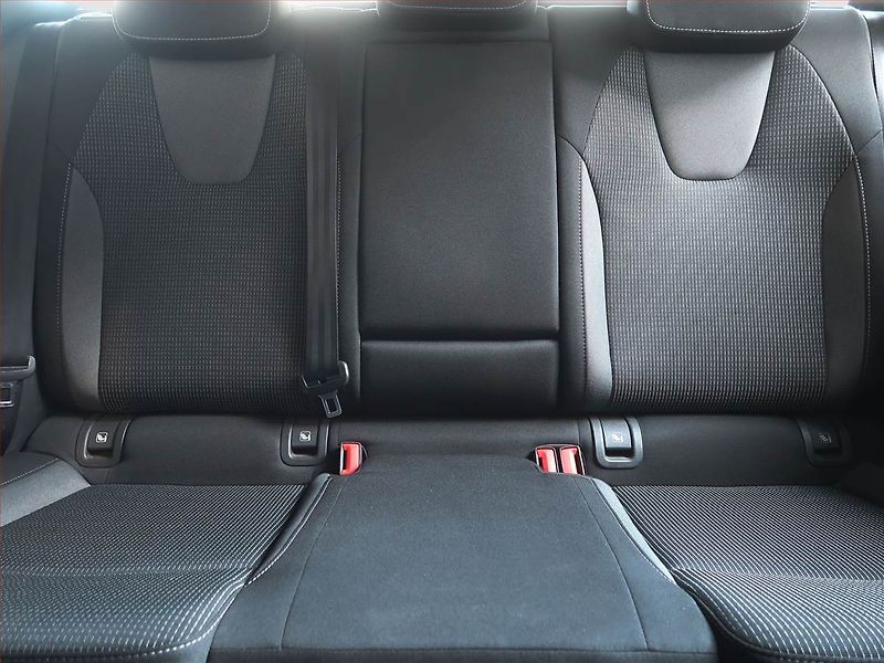 Škoda Octavia (2022) Ambition 2.0 TDI, ČR,1.maj - fotka 10 z 17