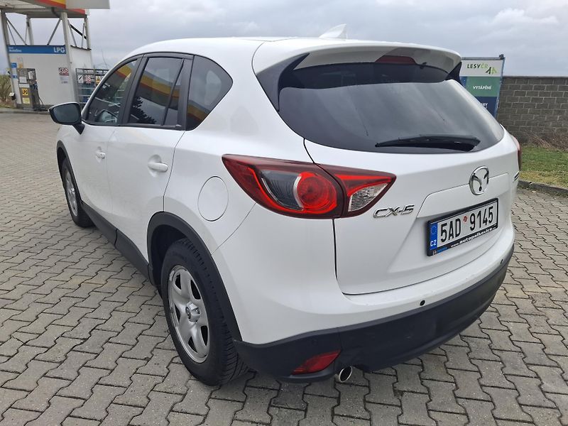 Mazda CX-5 2,2 SKYACTIV-D/MAN6 - fotka 3 z 13