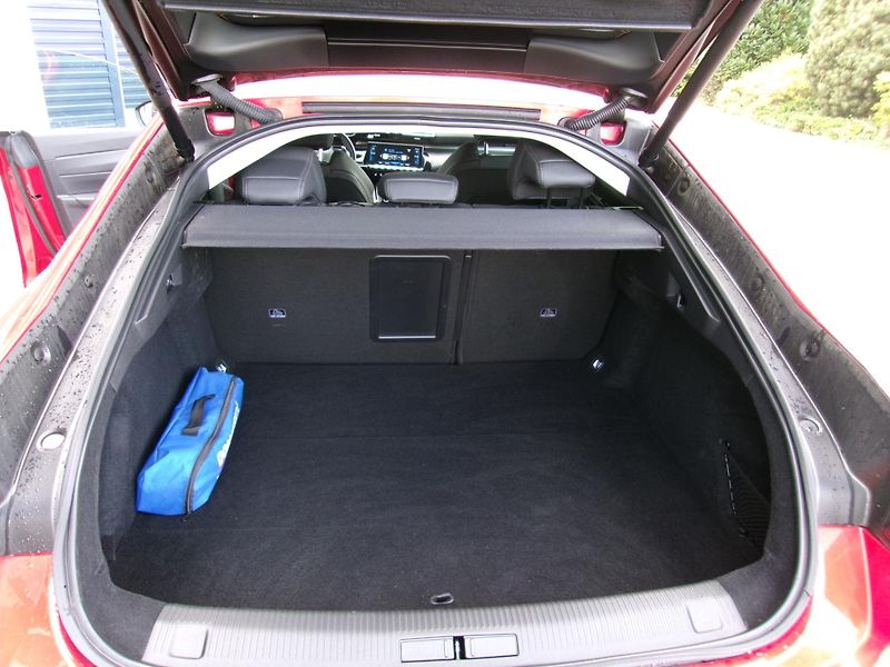 Peugeot 508 1.5 BlueHDi automat  - fotka 21 z 25