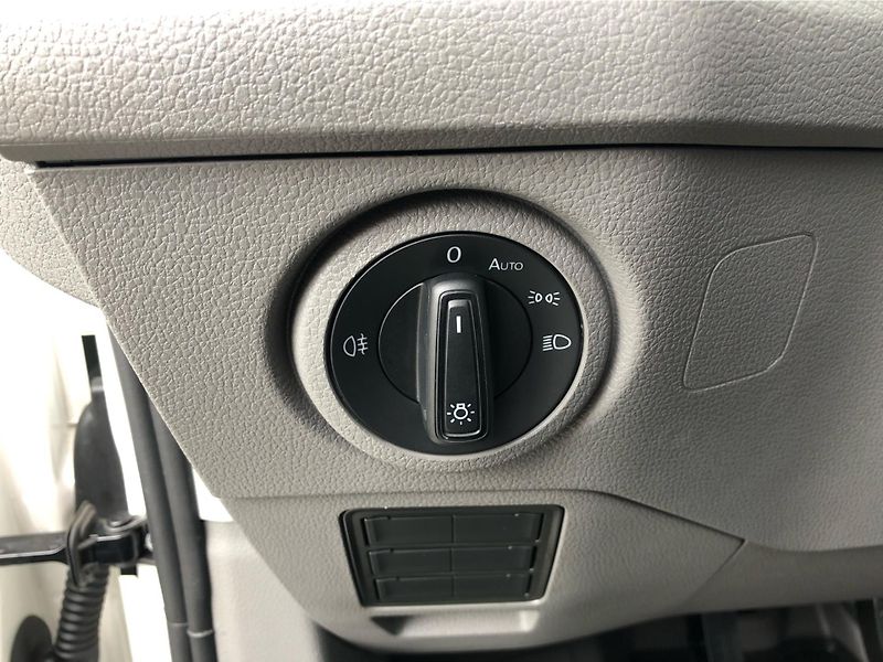 Volkswagen Crafter 2,0 TDI - fotka 17 z 29