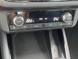 Škoda Kamiq (2021) 1.0 TSi, Ambition Plus - náhled 14