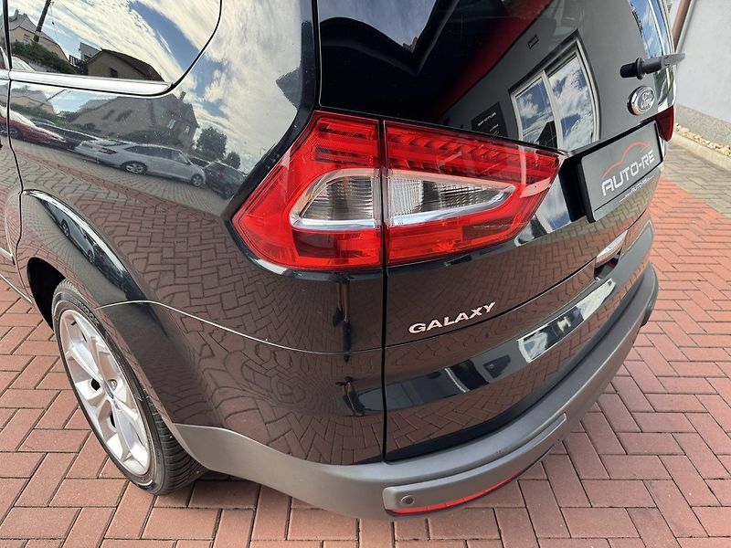 Ford Galaxy (2013) 2.0TDCi Xenony Navi Pano - fotka 45 z 50