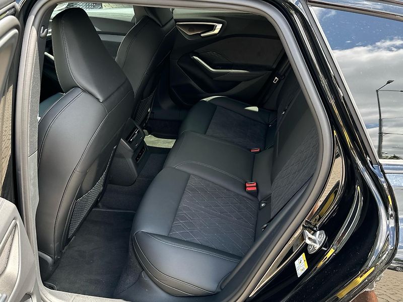 Audi A5 Avant Sline quattro 150kW STR - fotka 13 z 24