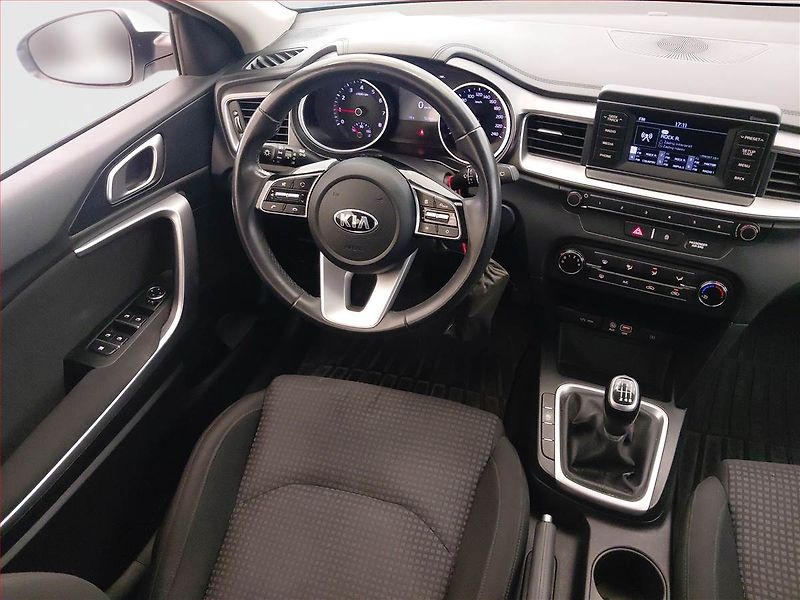 Kia Ceed (2019) 1.0 T-GDI, ČR,1.maj - fotka 7 z 17