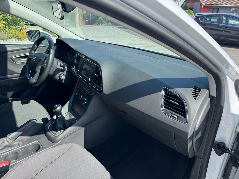 Seat Leon (2013) 1.4 TSI 90kW - fotka 28 z 44