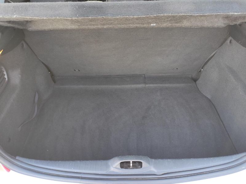 Peugeot 208 (2013) 1.2i 92k MAN5 nové CZ po STK - fotka 6 z 22