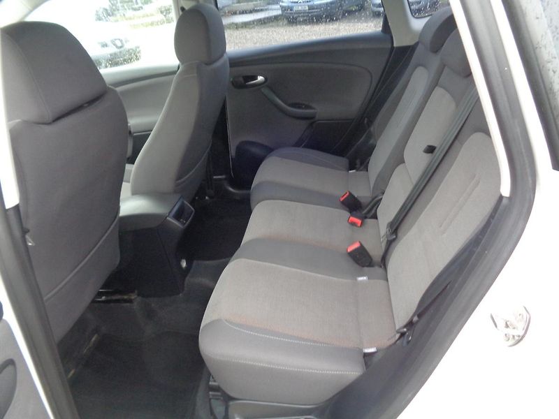 Seat Altea 2,0 TDI XL - fotka 14 z 18