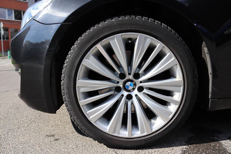 BMW Řada 7 730D XDRIVE F01 190kW - fotka 19 z 48