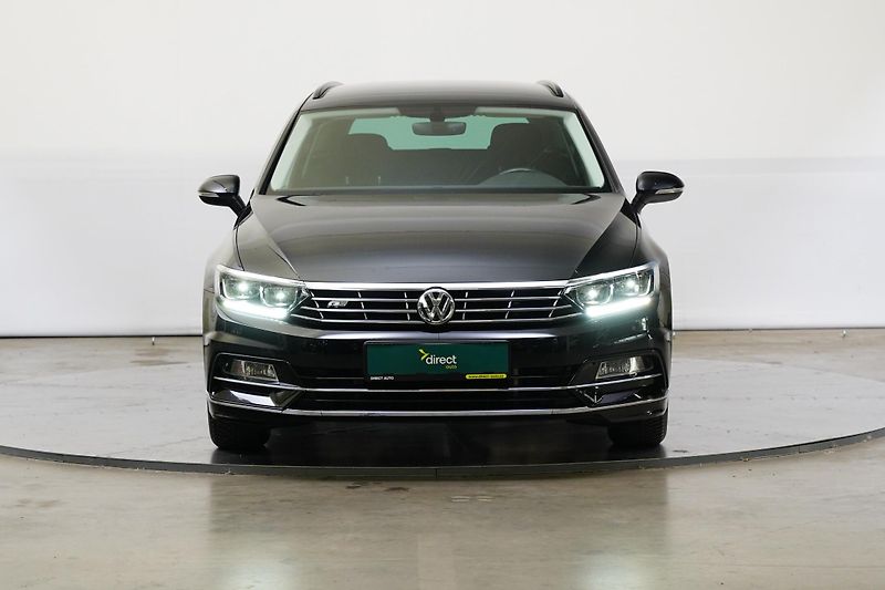 Volkswagen Passat - fotka 4 z 27