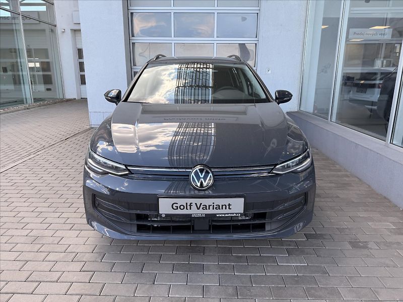 Volkswagen Golf Variant (2026) 1,5 TSI 6G  Limited - fotka 2 z 14