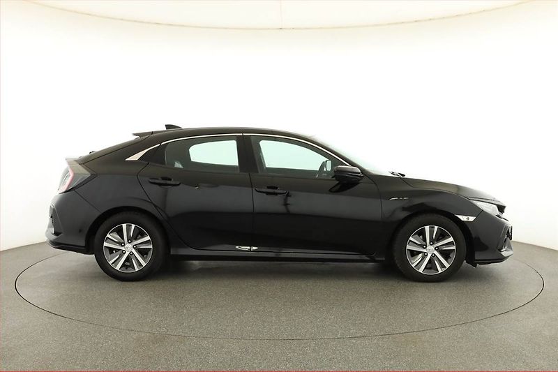Honda Civic (2021) 1.0 VTEC Turbo, ČR,1.maj - fotka 6 z 18