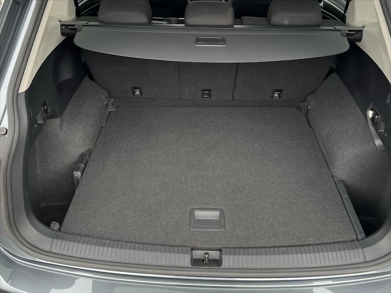 Volkswagen Tiguan Allspace 2,0 TDi 110kW 7DSG LIFE - fotka 14 z 26