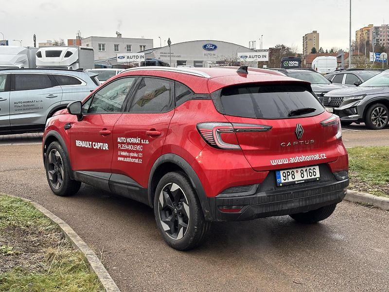 Renault Captur (2025) techno TCe 90 - fotka 4 z 10