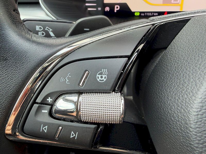Škoda Superb (2022) 2.0TDI 110kW DSG Comfort Plus - fotka 12 z 35