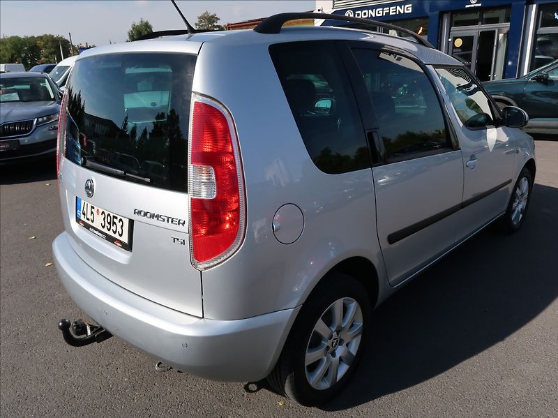 Škoda Roomster 1,2 TSi,63kW,1majČR,klima,tažn - fotka 3 z 22