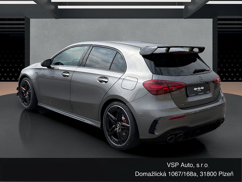 Mercedes-Benz Třídy A (2026) A 45 AMG S 4MATIC+ - fotka 4 z 15