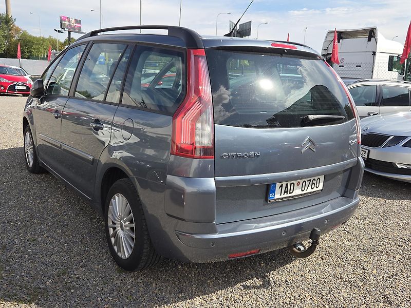 Citroën Grand C4 Picasso 1,6HDi lze i na splátky VŠEM!  - fotka 5 z 5