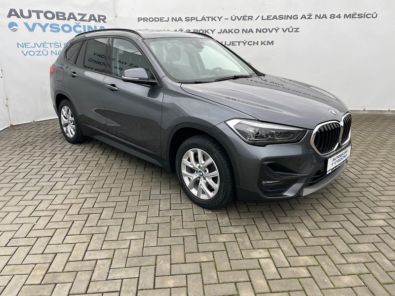 BMW X1 (2021) 20d xDrive 140kW! M Sport - fotka 3 z 41