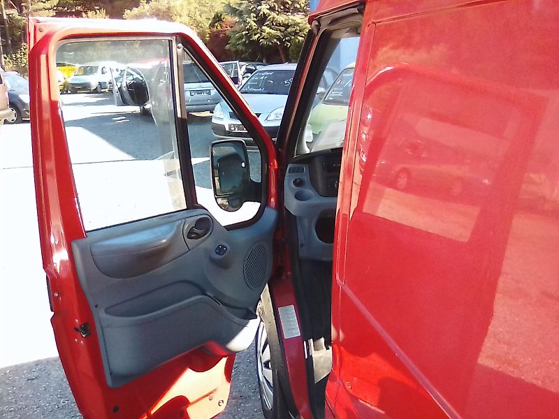 Ford Transit (2012) 2.2 TDCi, L1H2,odpočet DPH - fotka 17 z 35