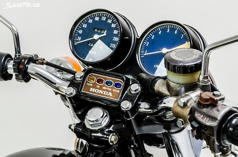 Honda CB 750 (1973) CB 750 FOUR - fotka 20 z 27