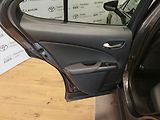 Lexus UX 300h 300h 4x2 F Sport Design - náhled 24