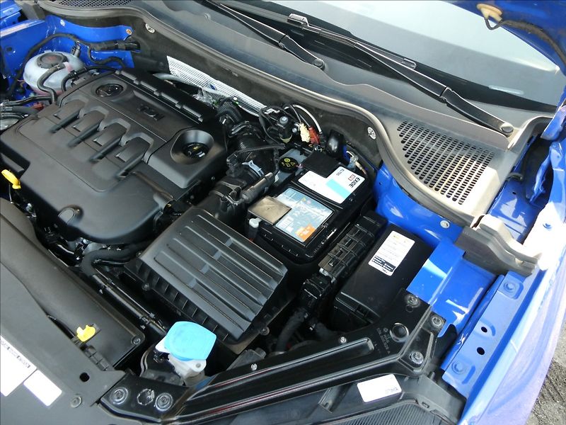 Škoda Karoq 2,0 TDi 110kW 4x4,2xkola,po se - fotka 37 z 42