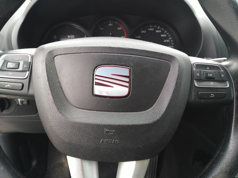 Seat Leon 1,6 TDI - fotka 20 z 29