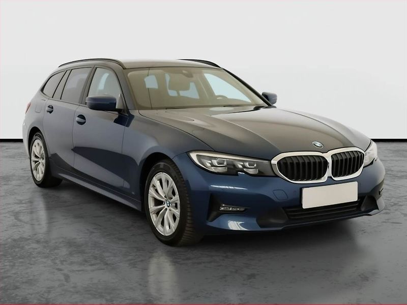 BMW Řada 3 (2022) 320 d xDrive - fotografie inzerátu