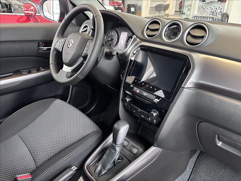 Suzuki Vitara (2025) 1,4 BoosterJet AllGrip 4x4 Aut - fotka 12 z 14