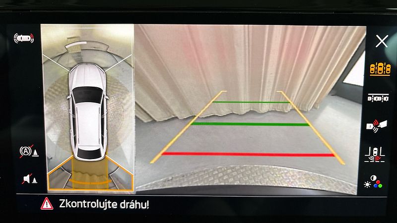 Škoda Superb 2.0 TDI DSG 4x4 L&K Combi - fotka 12 z 36