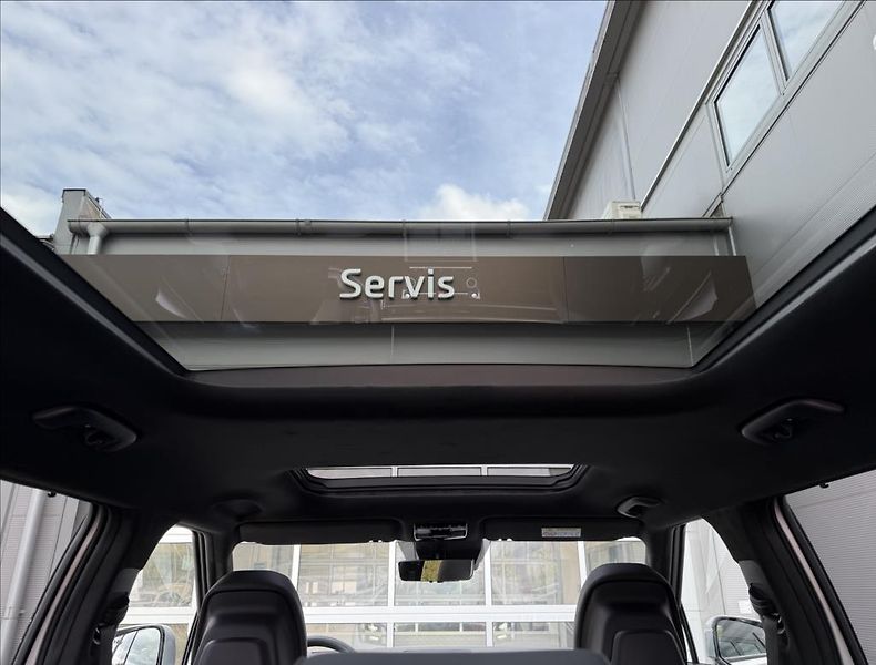 Hyundai Santa Fe 1,6 T HEV 4WD 7M  Calligraphy - fotka 23 z 30