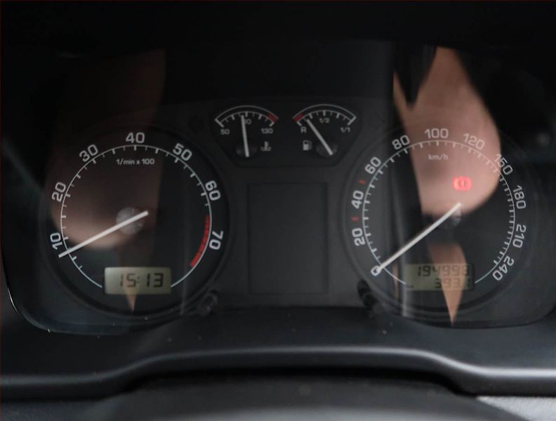 Škoda Octavia (2009) 1.6, LPG, nová STK, Tažné - fotka 11 z 17