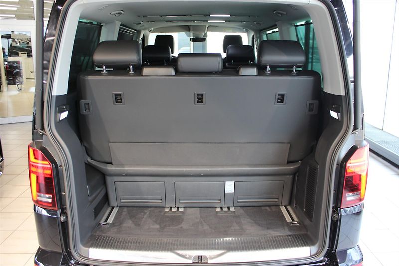 Volkswagen Multivan T6.1 TDi DSG 4Motion DCC/ACC/T - fotka 26 z 30