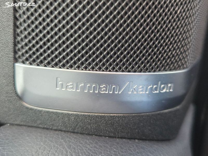 Mercedes-Benz GLE (2019) 400 TOP STAV naj 24 tis.km. - fotka 42 z 48