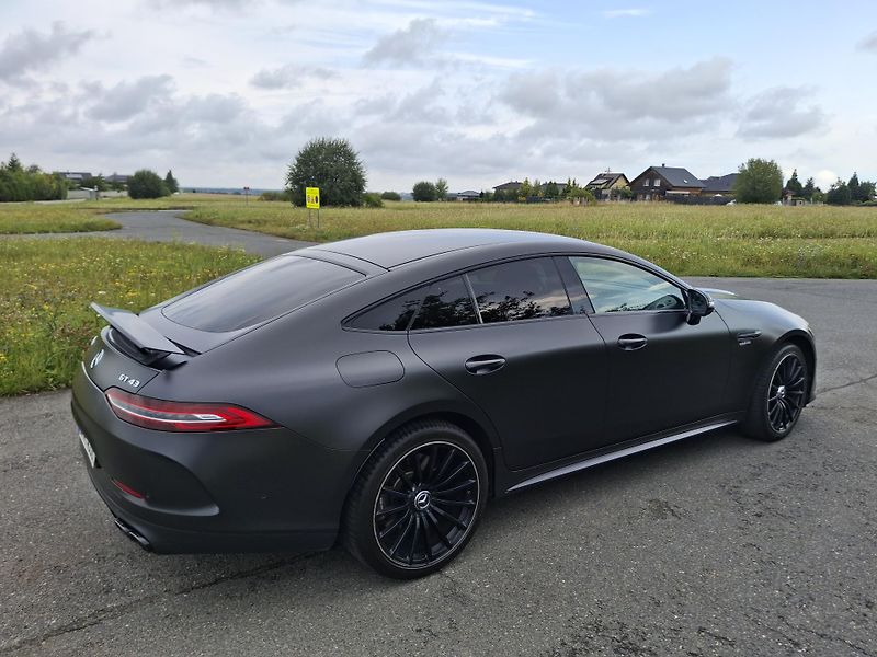 Mercedes-Benz AMG GT (2020) - fotka 3 z 11