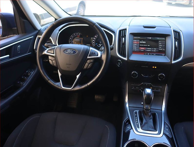 Ford S-MAX (2015) 2.0 TDCi, Automat, Serv.kniha - fotka 7 z 20
