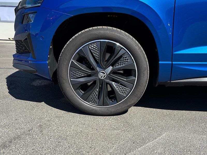 Škoda Karoq DSG Sportline - fotka 28 z 30