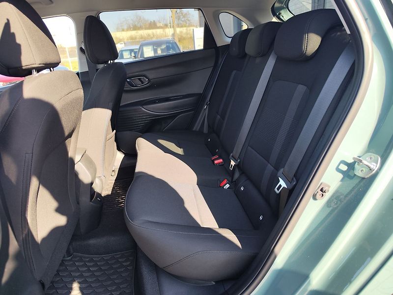 Hyundai i20 1.2i/58kW Smart - fotka 11 z 30