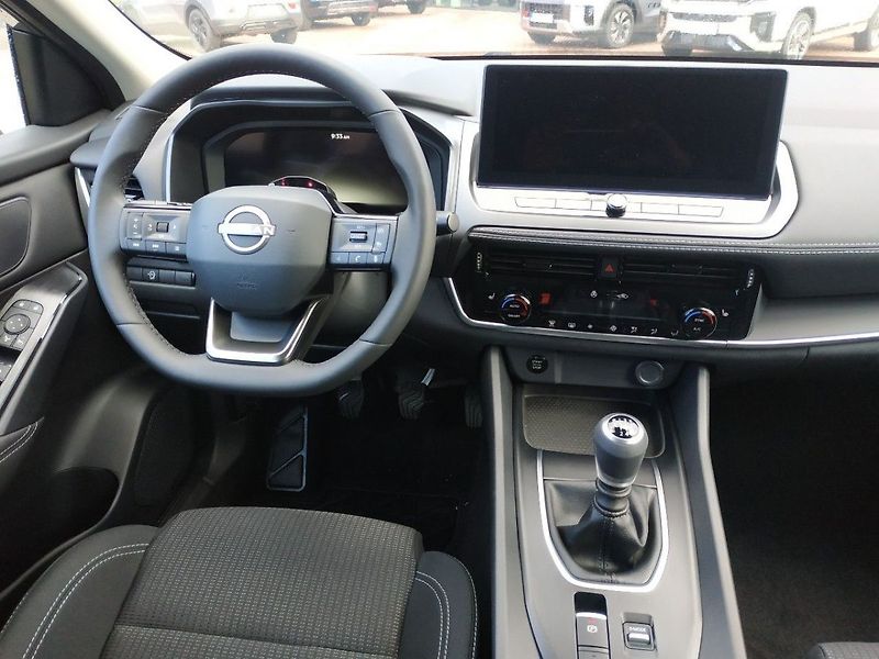 Nissan Qashqai 1.3mHEV,2WD, MT, Acenta, SKLAD - fotka 13 z 26