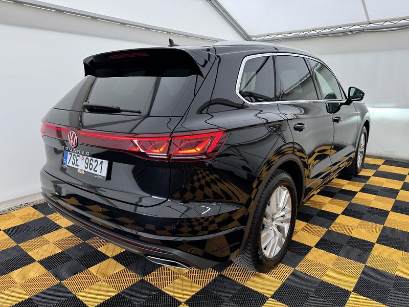 Volkswagen Touareg 3.0Tdi*1-MAJ*DPH*ELEGANCE* - fotka 5 z 44