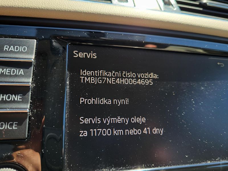 Škoda Octavia III combi 1.6 TDi 81kW STYLE - fotka 40 z 42