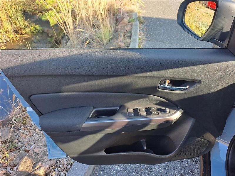 Suzuki Vitara (2026) 1,4 Premium AllGrip MY25 - fotka 7 z 19
