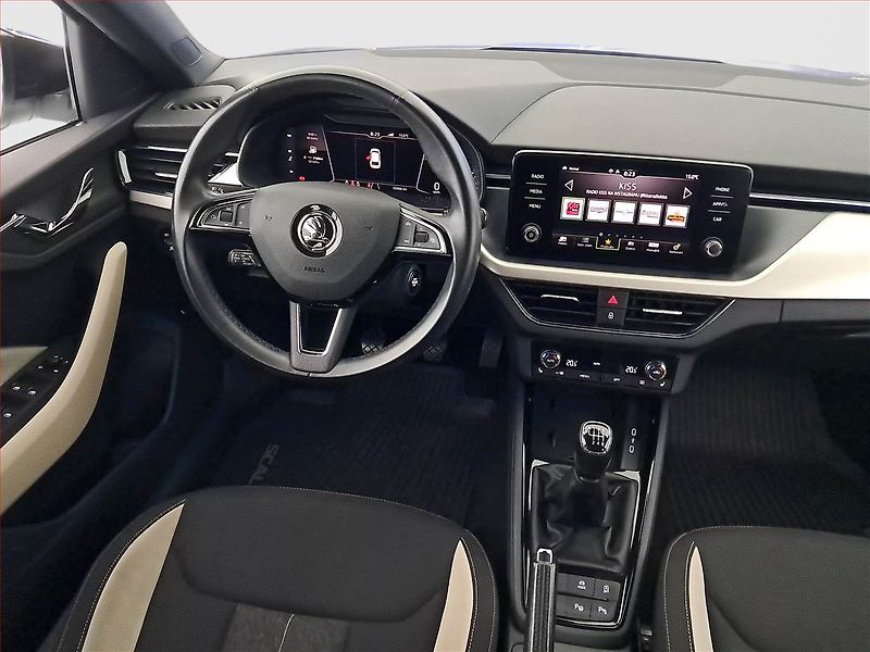 Škoda Scala (2019) 1.0 TSI, Tempomat - fotka 7 z 20