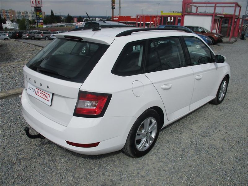 Škoda Fabia 1,0 TSI, servis,DPH,1.maj,CZ, - fotka 5 z 43