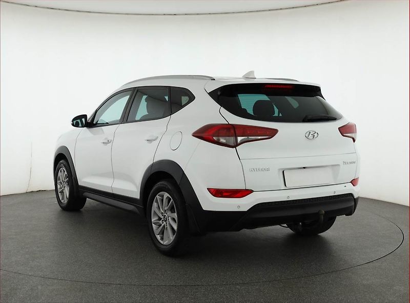 Hyundai Tucson (2016) 1.7 CRDi, Navi, Tempomat - fotka 4 z 18